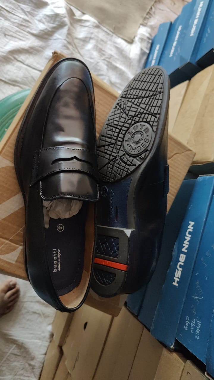 SHOES
