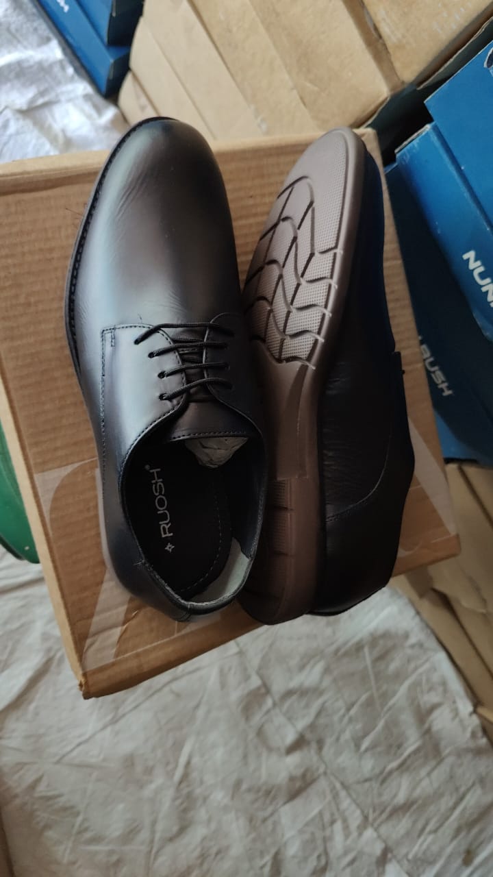 SHOES