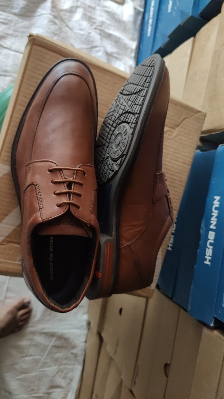 Brown shoe
